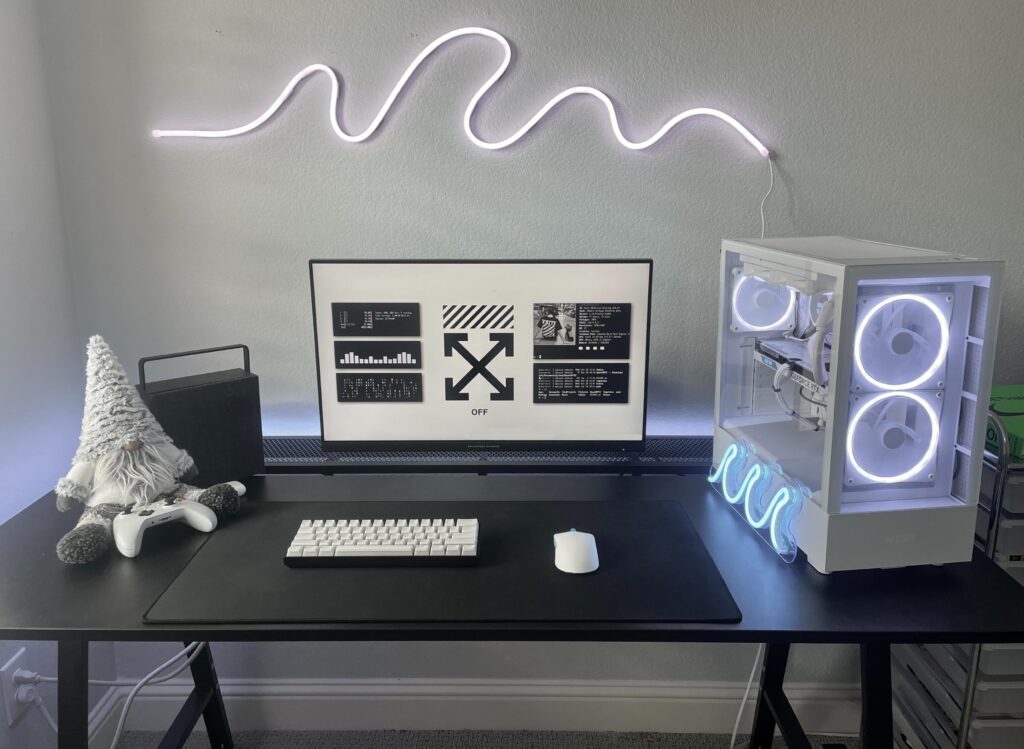 Clean white and black setup!