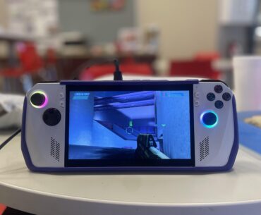 20 years ago if you told me I’d be playing Halo on my lunch break in the future, I’d say never in a million years!