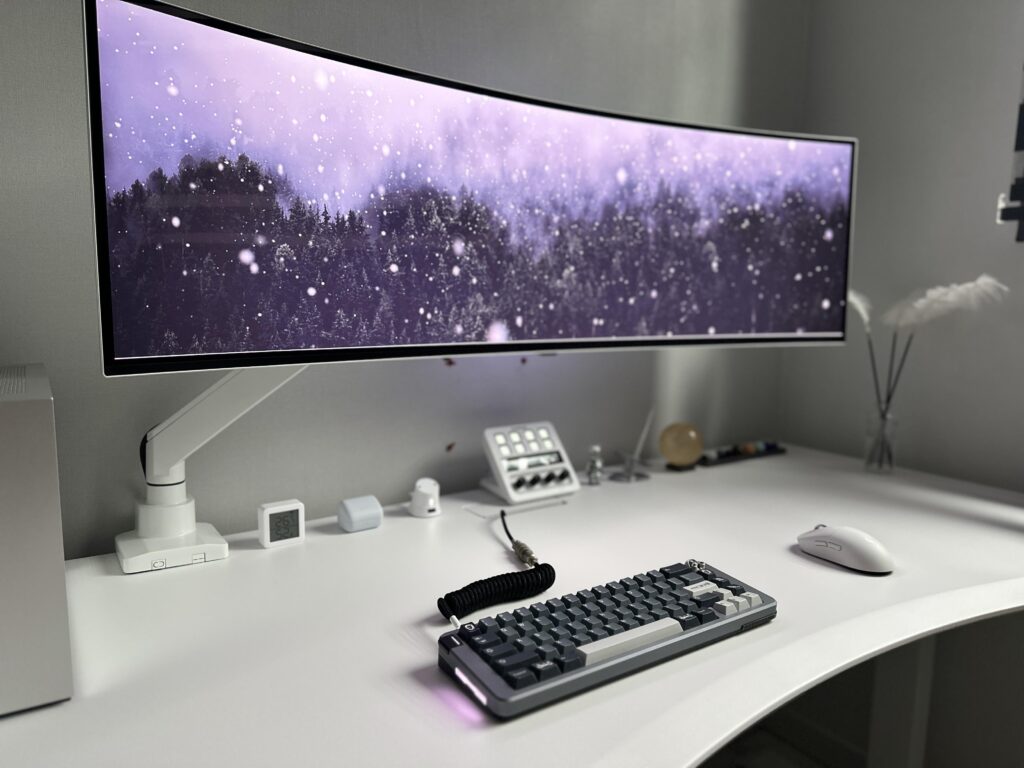 snow desk
