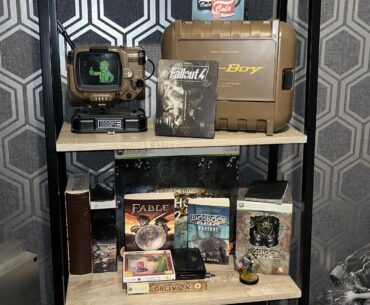 My Gaming/Collectable Shelf!