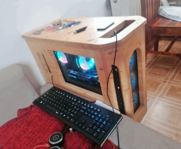 Found this wooden beauty on FB Marketplace.