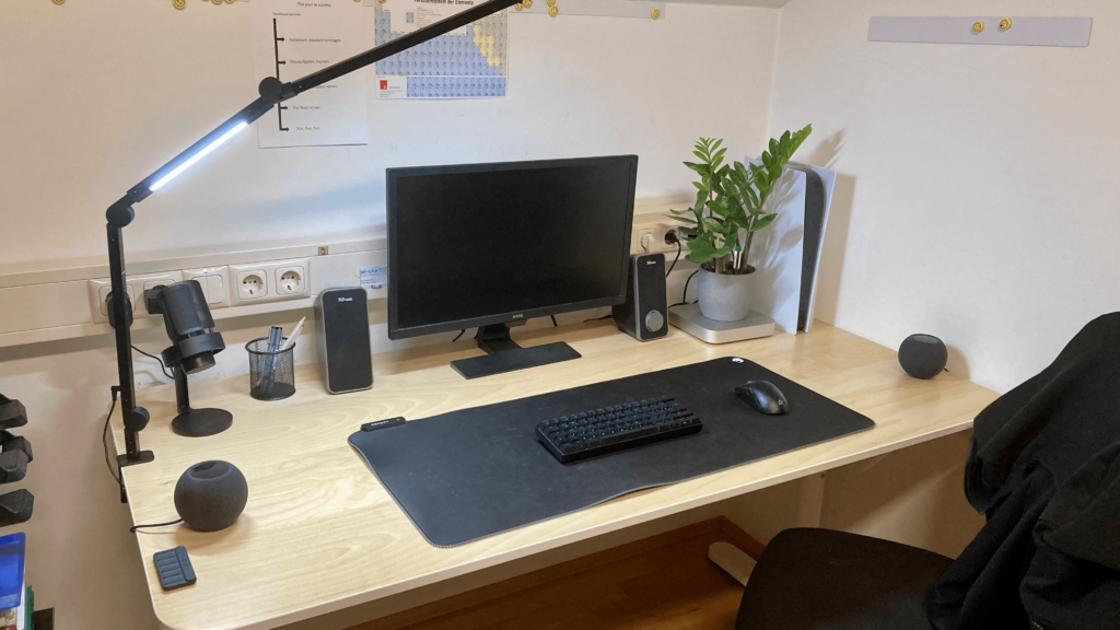 Tight budget battle station How can I improve it?