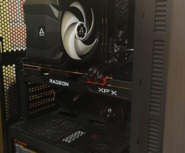 not a single rgb just enjoying the silence