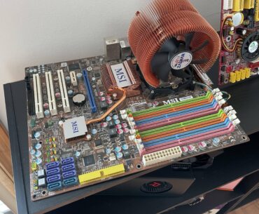What are these heatsinks called?