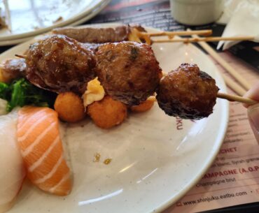 Who doesn't think about Cyberpunk while eating these ?