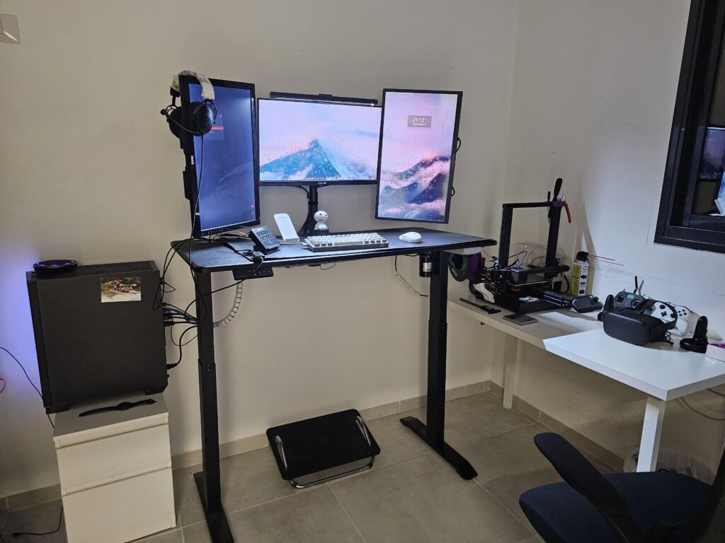 I’ve took your advice about cable management, how good did I do? I've took your advice about cable management, how good did I do?