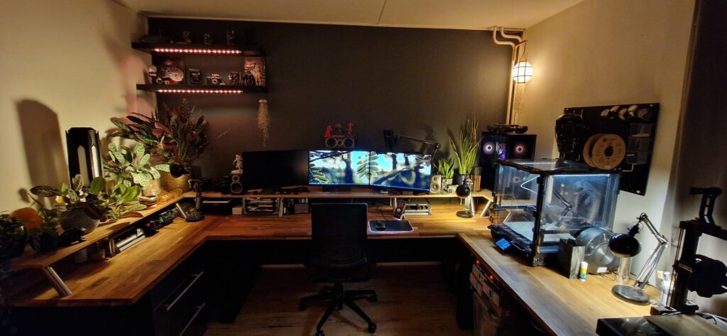 reject minimalism, embrace megadesk