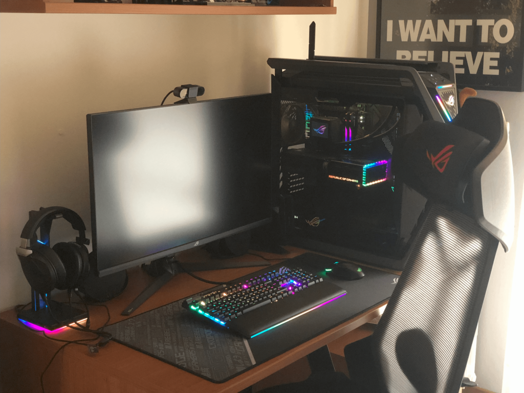 My current battlestation :)