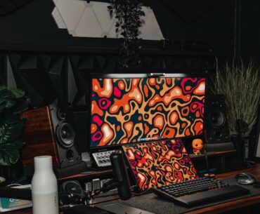 Loving my space💥