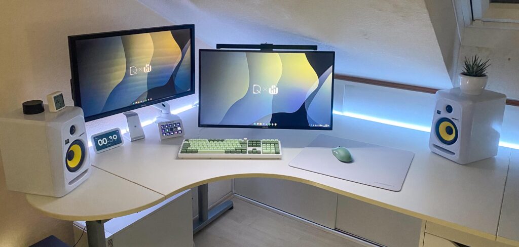 My work- and battlestation. Tips for improvements are very welcome.