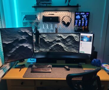 Triple Monitor Setup