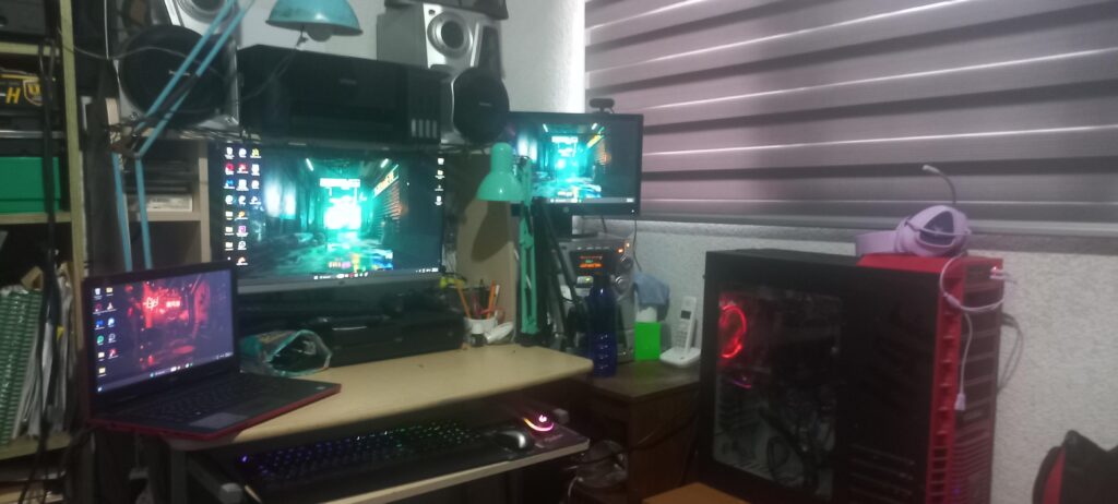 Almost got my ass kicked out from shittybattlestations for my setup not being too shitty