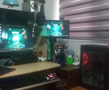 Almost got my ass kicked out from shittybattlestations for my setup not being too shitty