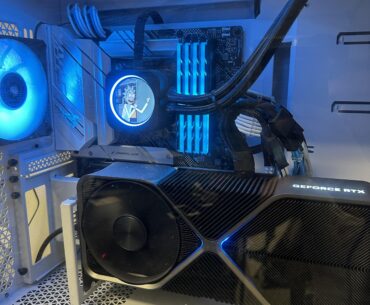 Nvidia GeForce RTX 4090 Founders Edition Build
