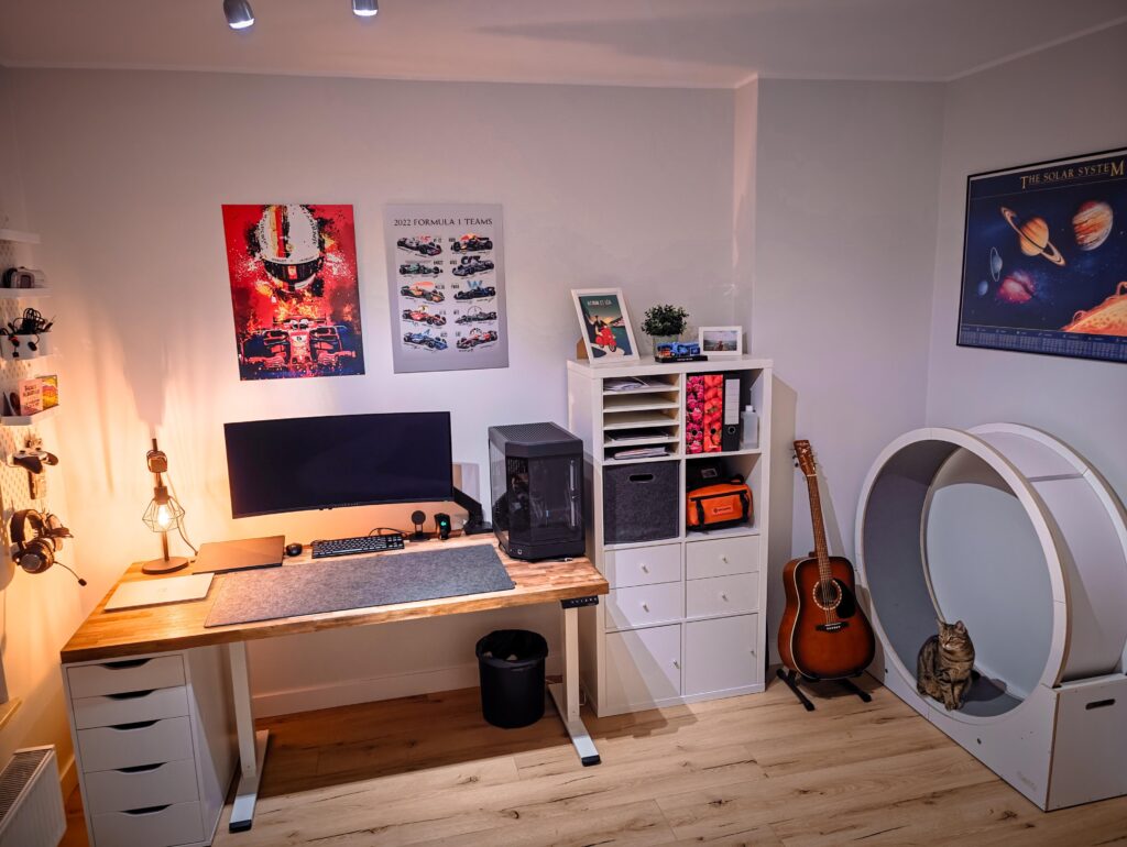 Little peek into my creative/gaming haven.