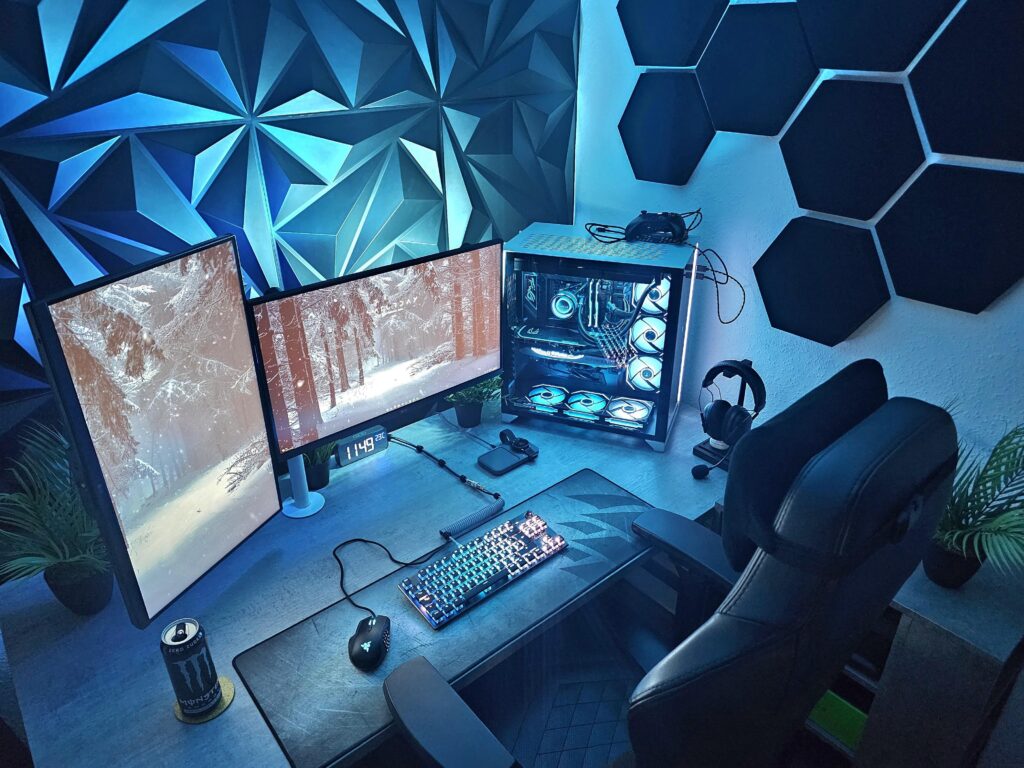Reupload of my Battlestation - Dark Winter Theme
