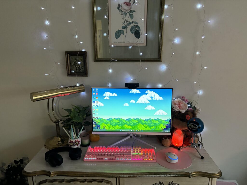 My fiancé asked me to post her battle station (we share an office)