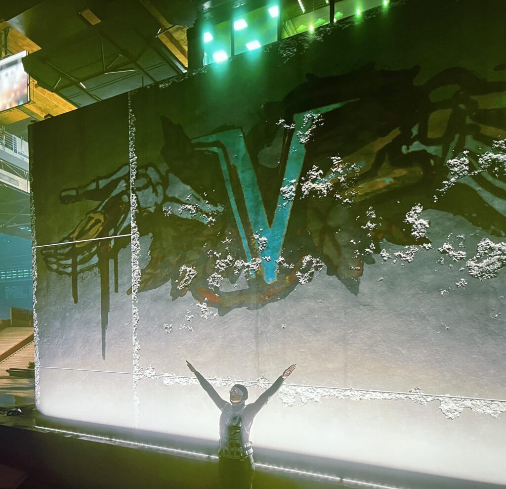 V-posing
