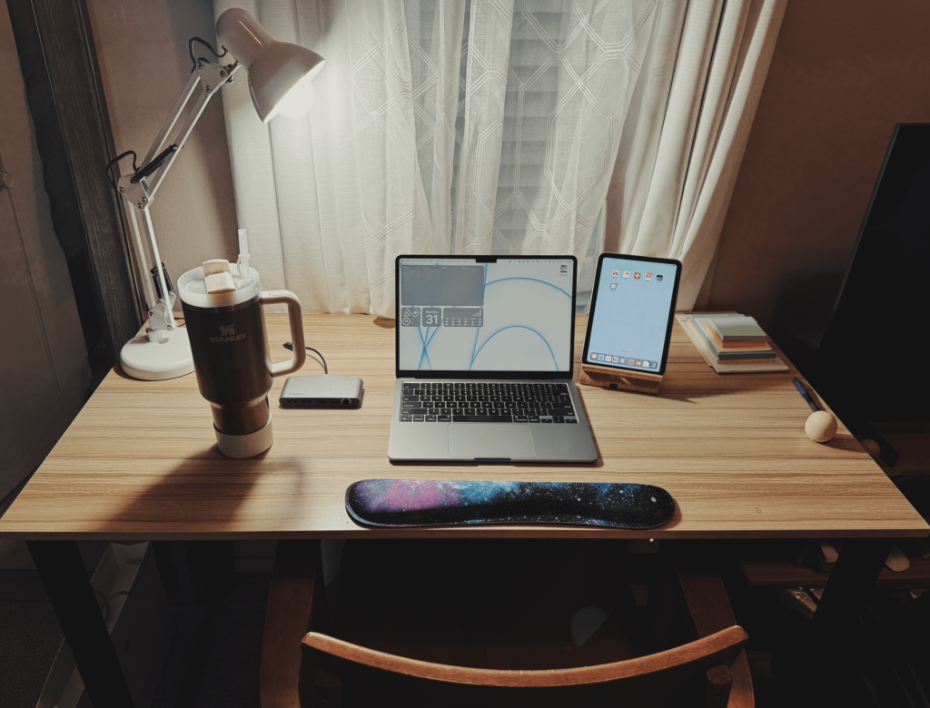 The downstairs portable setup. Contrast with upstairs previously posted