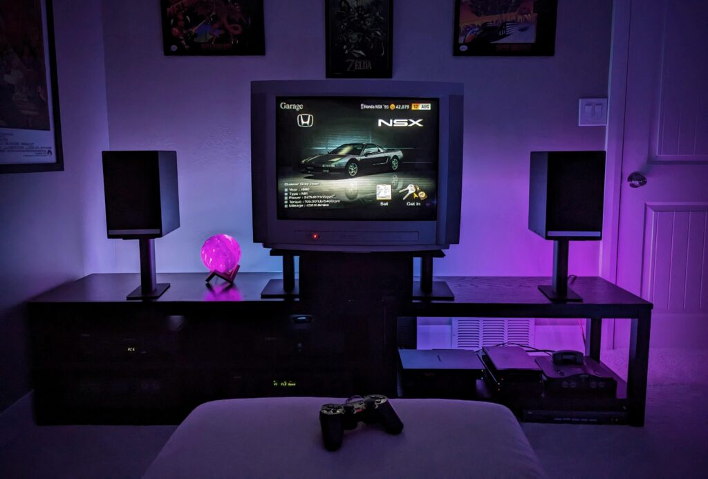 Retro gaming CRT battle station 💜