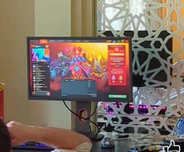 What monitor & size is this?