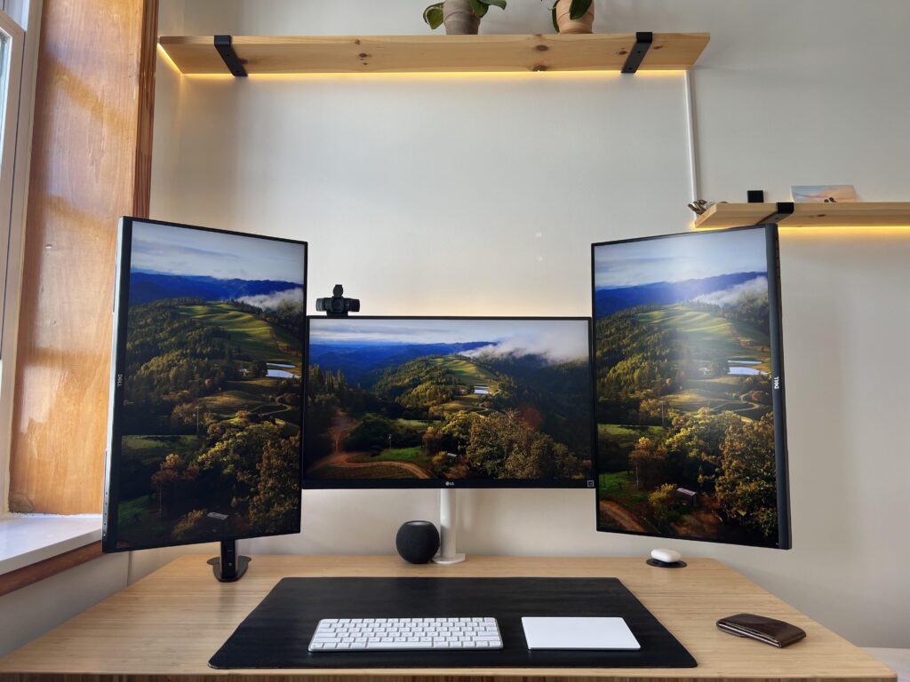It’s a small desk… but I know how to use it