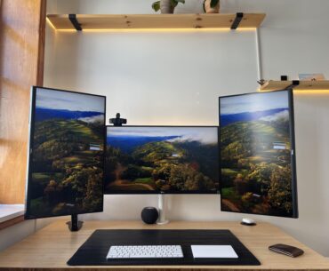 It’s a small desk… but I know how to use it