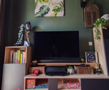 Living, Laughing and Loving playing on an OLED.