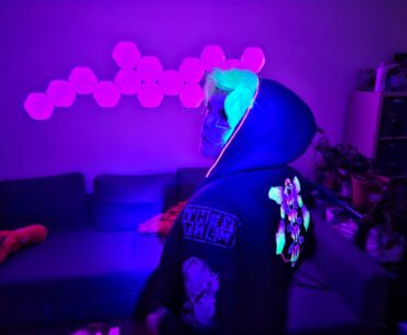 Working on a Battle Hoodie! Yes, the hair does glow in UV :3
