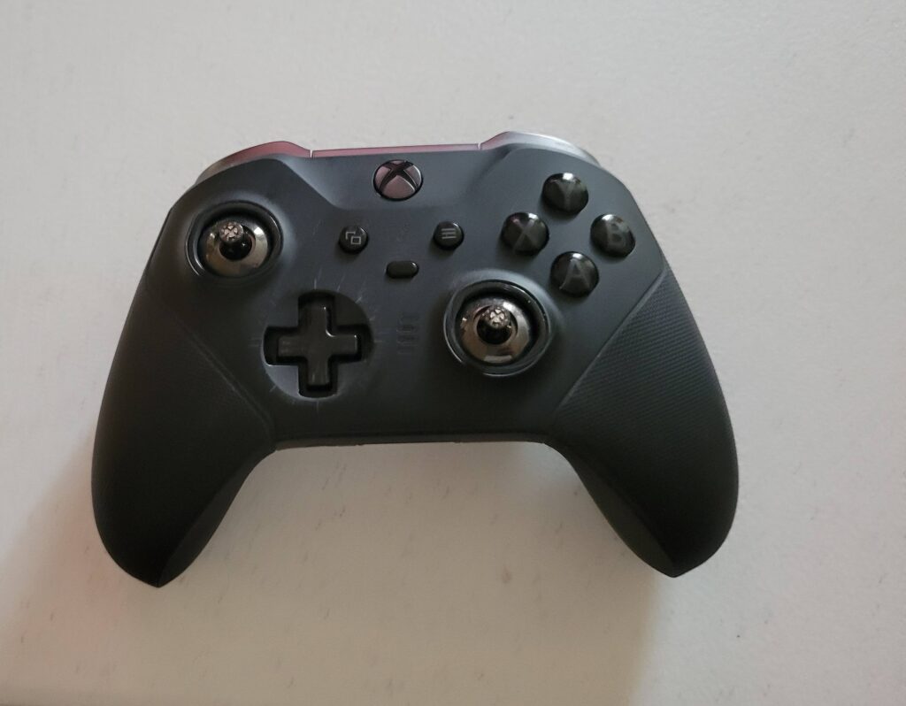 PSA: Don't forget to properly put away you Xbox elite controller when you are making breakfast for your toddler