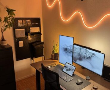 Looking for a great desk…any help?