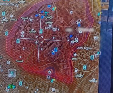 When everyone and their mom is in T3... There ended up be about 12 people there. Red Worm was taken down in 4 seconds lol