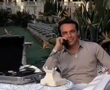 When V and Muammar starts the “business” of stealing cars
