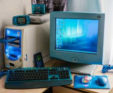 My retro Y2K translucent blue setup