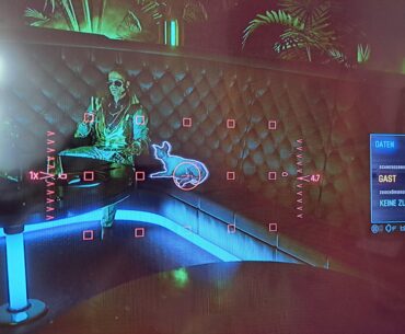 Kurt Hansen's party is so lit, even a cat was invited