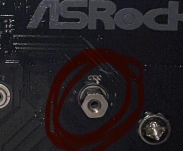 What screw driver removes this screw ?