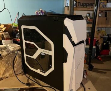 Coworker got gaming PC for $200 CAD