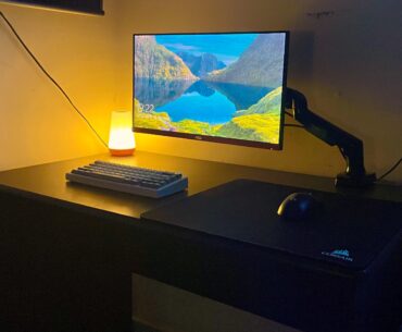 my minimalist (boring) setup!