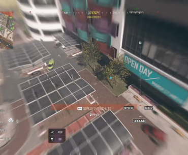 Was this guy cheating or are the killcams buggy?