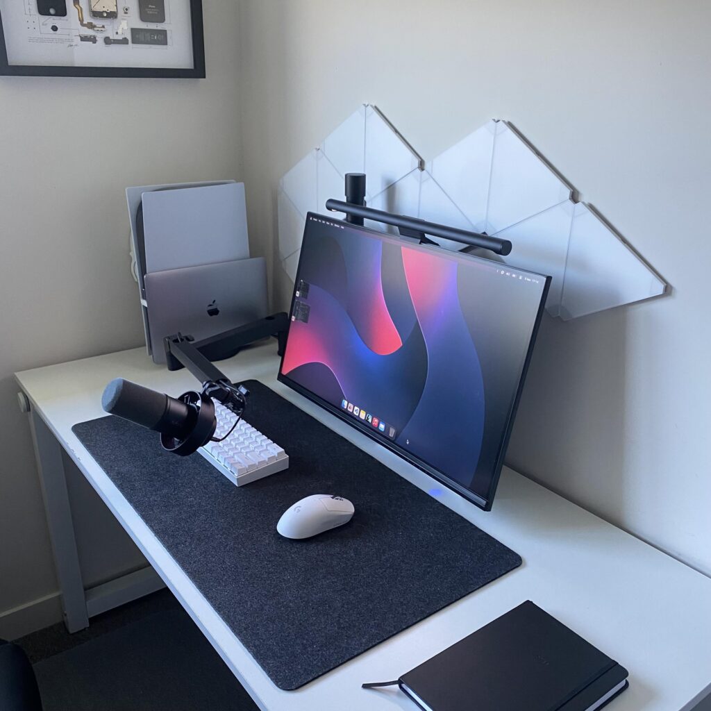 Minimal Gaming & Productivity setup - Thoughts?
