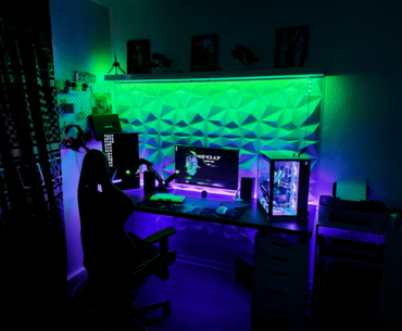 Green and Purple combination looks amazing