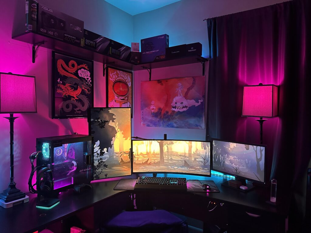 New monitors and shelves