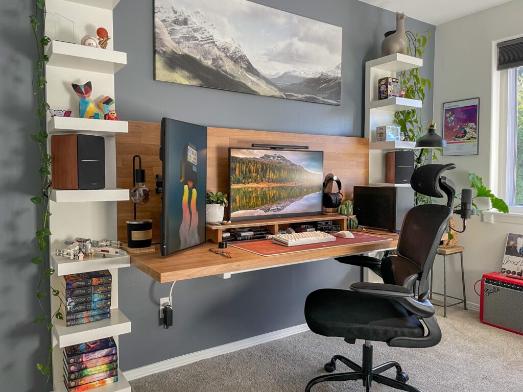 Something About Floating Desks