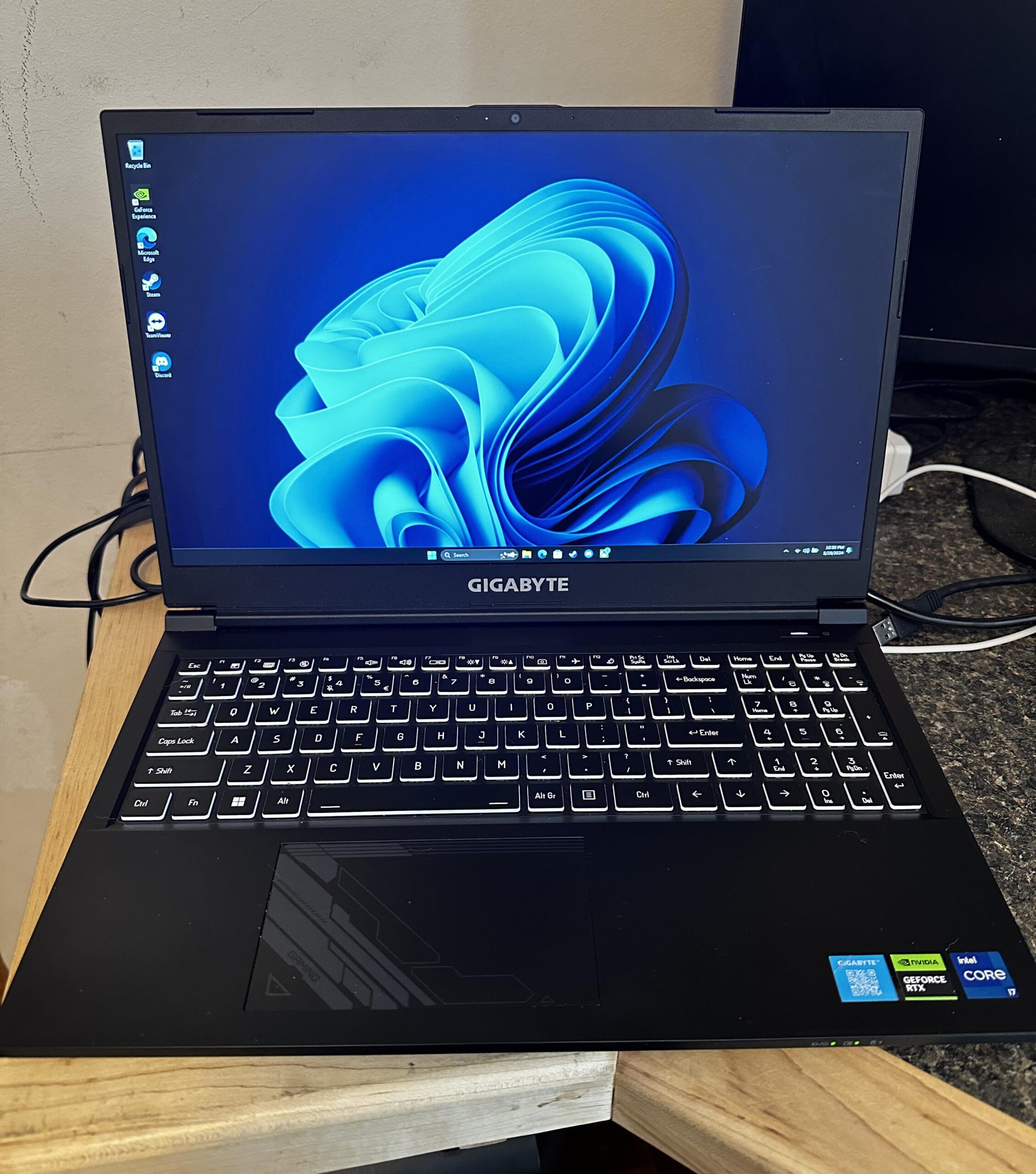 Best friend has been looking into pc gaming for awhile but just couldn’t afford it. I was able to snipe this laptop off Facebook for an amazing deal for them! Best friend has been looking into pc gaming for awhile but just couldn’t afford it. I was able to snipe this laptop off Facebook for an amazing deal for them!