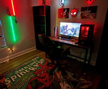 Loving the Marvel setup! Need some Marvel Legends and posters now!