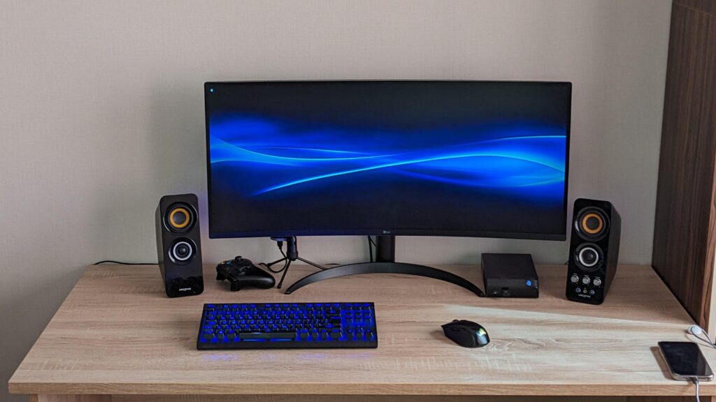 Less cables = less dust. Easy to maintain.