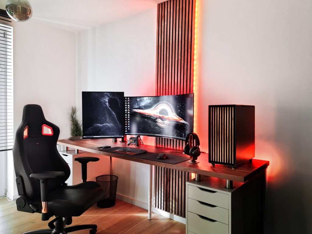 My Gaming/Work Setup (LG OLED 45 Inch, RTX 4090, Intel I9,..)