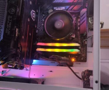 Pc wont turn on help please