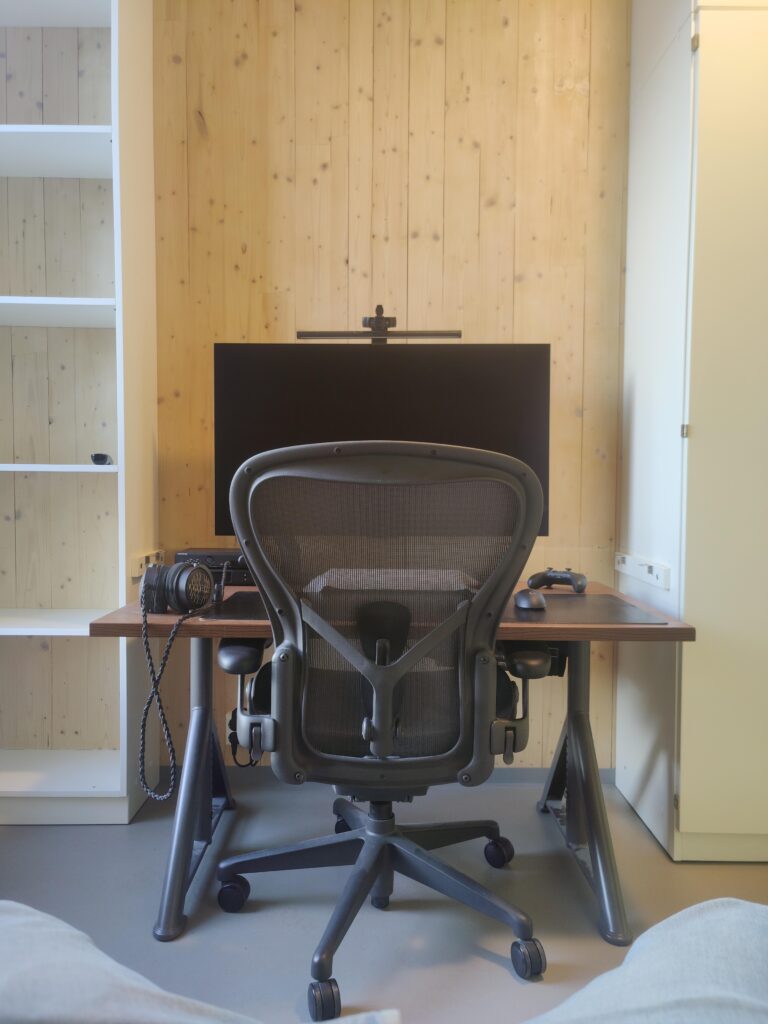 Tiny dorm setup
