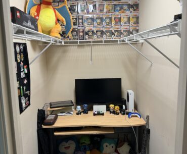 Walk in closet set up